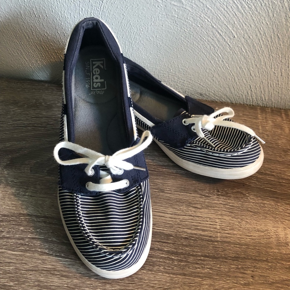 Keds Ortholite Slip On Canvas Sneakers (size 7) almost new